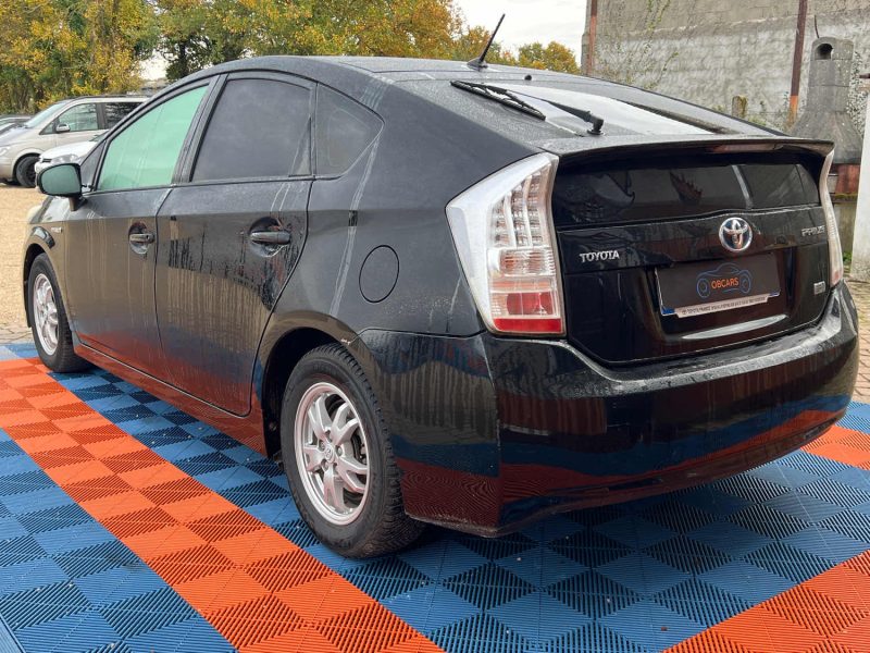 TOYOTA PRIUS PHR 136H ACTIVE 2010