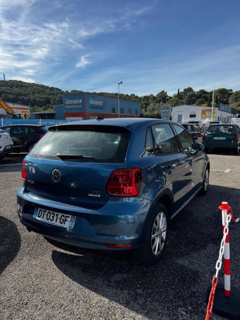 Volkswagen Polo 90 ch Essence – Roule parfaitement bien – Carrosserie à revoir – Année 2015