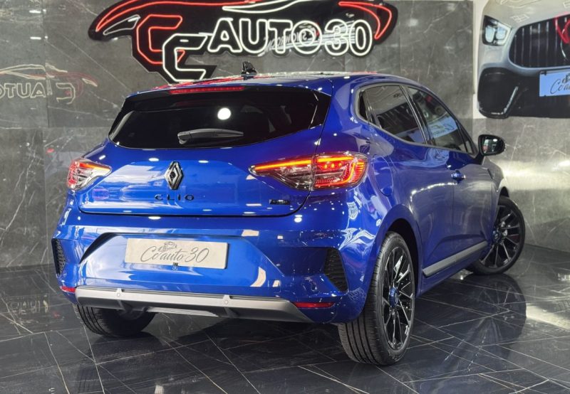 RENAULT CLIO V ESPRIT ALPINE 145cv E-TECH 2025