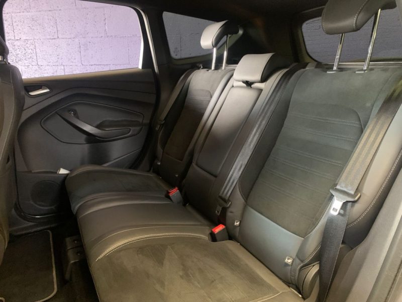 FORD KUGA ST LINE 2.0 TDCI 150CH 4X2 - Attelage - Cuir Alcantara - 82 000km 