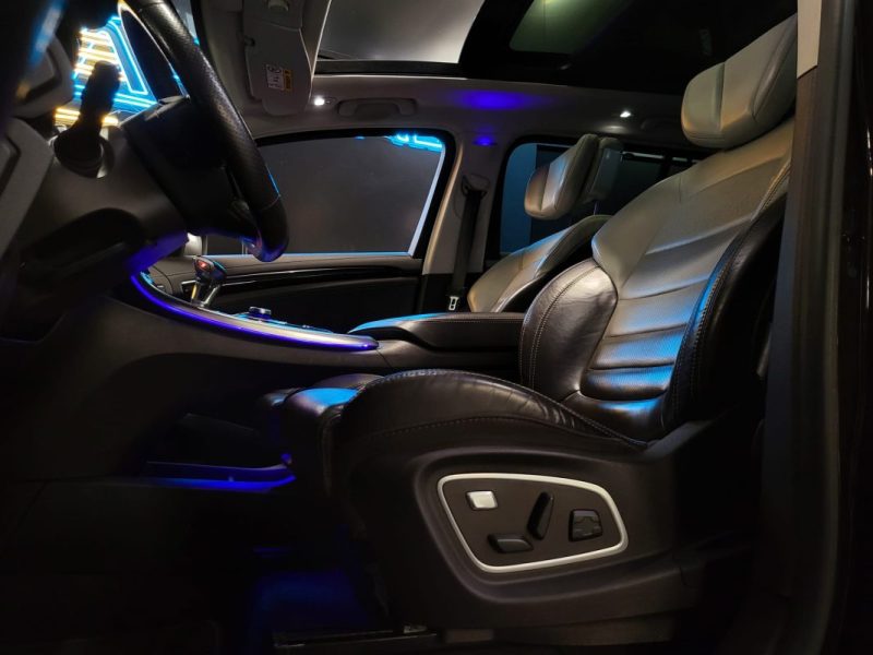 RENAULT ESPACE V 1.6 TCe 200 INITIALE PARIS / TOIT OUVRANT / SIEGES MASSANTS / MAIN LIBRE