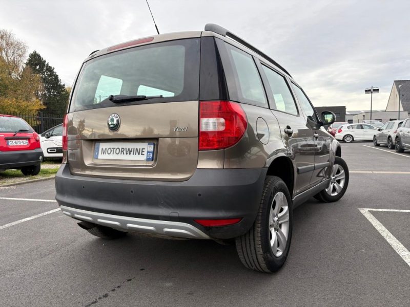 SKODA Yeti 1.2 TSI 106ch 🚙🔥 102 000 km 📋 Suivi / Sièges chauffants 🛋️ Attelage 🔗 BVA ⚙️ Reprise