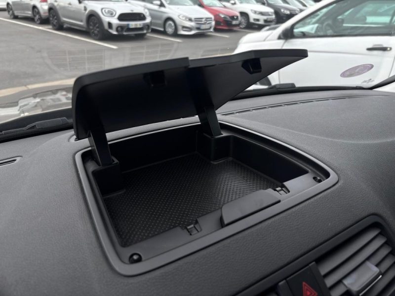 SKODA Yeti 1.2 TSI 106ch 🚙🔥 102 000 km 📋 Suivi / Sièges chauffants 🛋️ Attelage 🔗 BVA ⚙️ Reprise