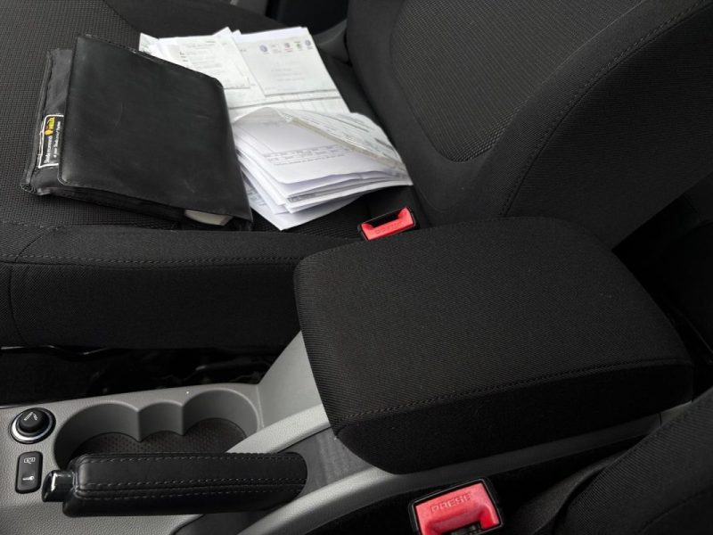 SKODA Yeti 1.2 TSI 106ch 🚙🔥 102 000 km 📋 Suivi / Sièges chauffants 🛋️ Attelage 🔗 BVA ⚙️ Reprise