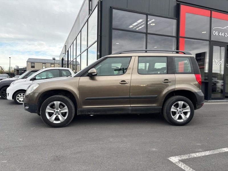 SKODA Yeti 1.2 TSI 106ch 🚙🔥 102 000 km 📋 Suivi / Sièges chauffants 🛋️ Attelage 🔗 BVA ⚙️ Reprise