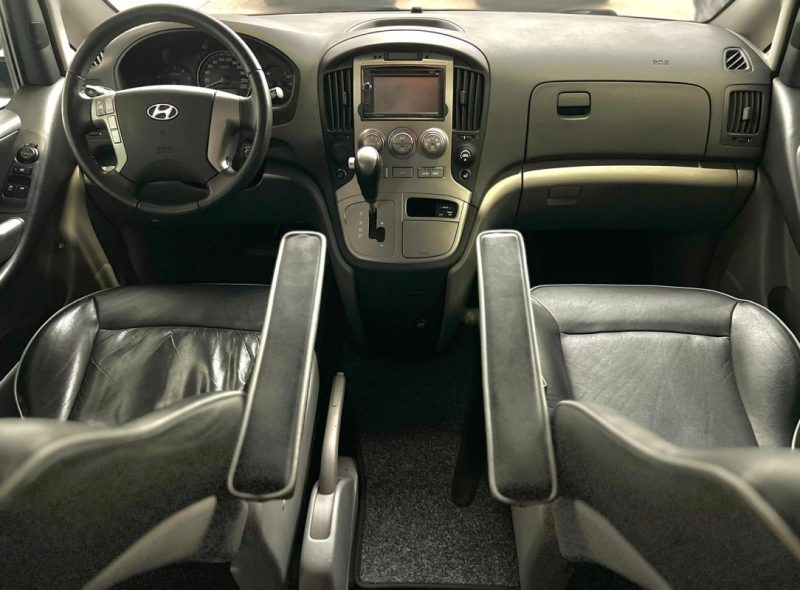 HYUNDAI H-1 2.5 CRDI 170CH 8 PLACE 