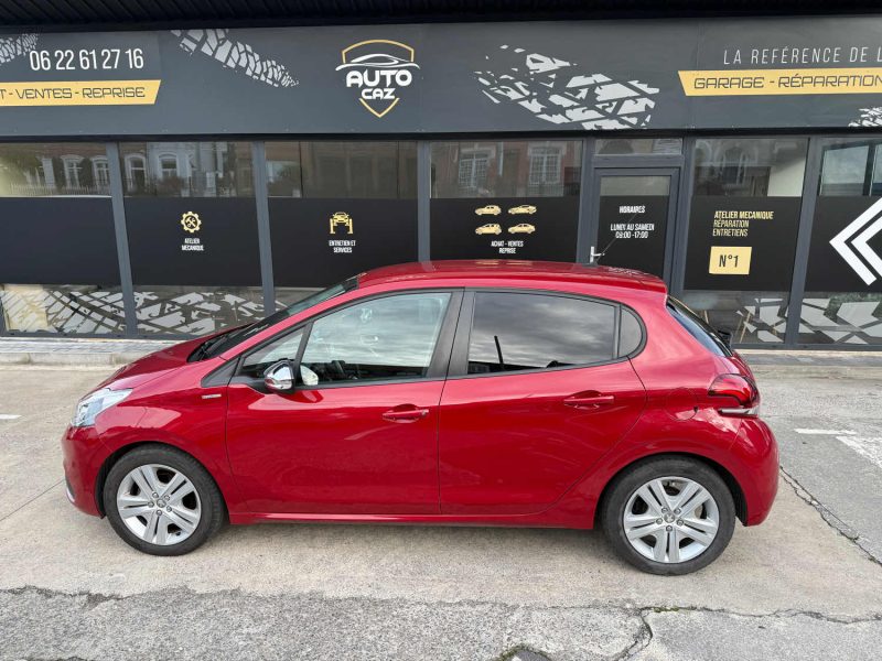 PEUGEOT 208 1.2 82cv STYLE - 46.000kms - GPS/CAMERA - GARANTIE