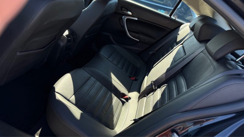 OPEL INSIGNIA 1.6 CDTI 136CH BUSINESS CONNECT ECOFLEX START&STOP 5P 2015