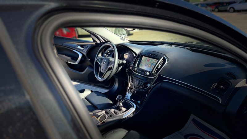 OPEL INSIGNIA 1.6 CDTI 136CH BUSINESS CONNECT ECOFLEX START&STOP 5P 2015