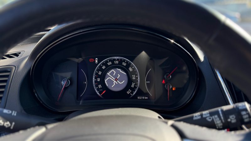 OPEL INSIGNIA 1.6 CDTI 136CH BUSINESS CONNECT ECOFLEX START&STOP 5P 2015