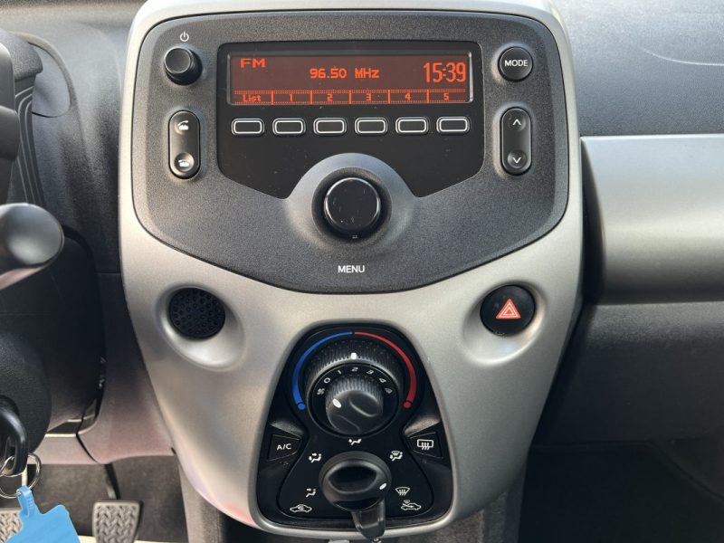 TOYOTA AYGO 1.0 VVT-I 69cv Active 5 portes 09/2017