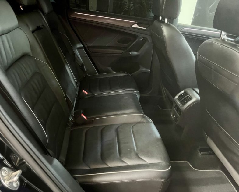 VOLKSWAGEN  TIGUAN R LINE EXCLUSIVE 2.0 TDI 