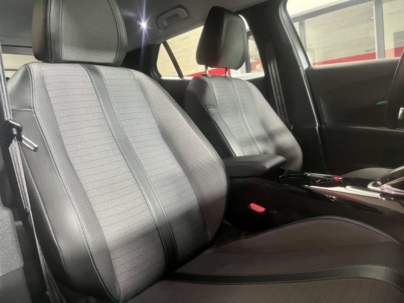 PEUGEOT 2008 1.5 BLUEHDI 130CH S&S ALLURE BUSINESS