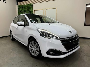 PEUGEOT 208 1.6 BLUEHDI 75CH ALLURE BUSINESS S&S 5 PLACES 2017