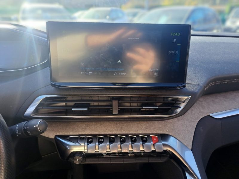 PEUGEOT 3008 1.6 hybrid 225 cv GT TOIT OUVRANT PANORAMIQUE VIRTUAL COCKPIT