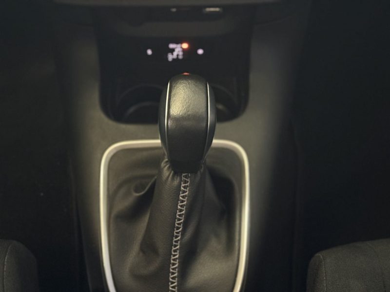 CITROËN C3 110CH SHINE S&S EAT6 1ER MAIN/DISTRIBUTION NEUVE