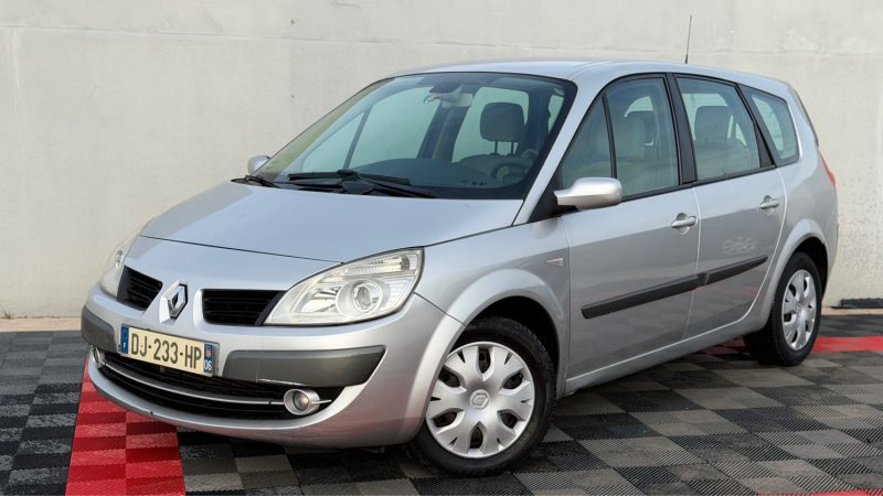 RENAULT MEGANE GRAND SCENIC  1.9DCI 130 5 PLACES CARMINAT