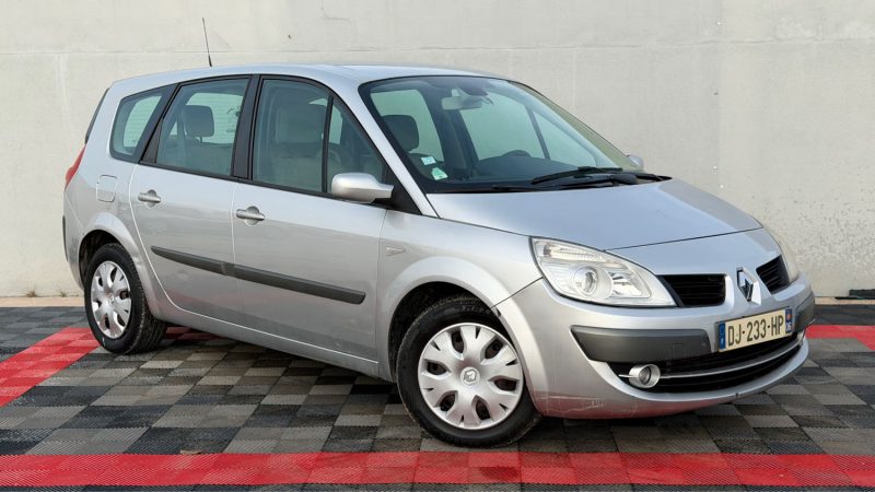 RENAULT MEGANE GRAND SCENIC  1.9DCI 130 5 PLACES CARMINAT