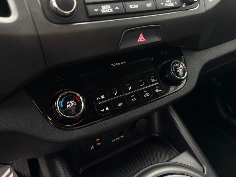 KIA Sportage 1.7 CRDI 116ch 🚙🌞 Toit pano / Caméra 📹 Reprise 🔄 Garantie 6 mois ✅