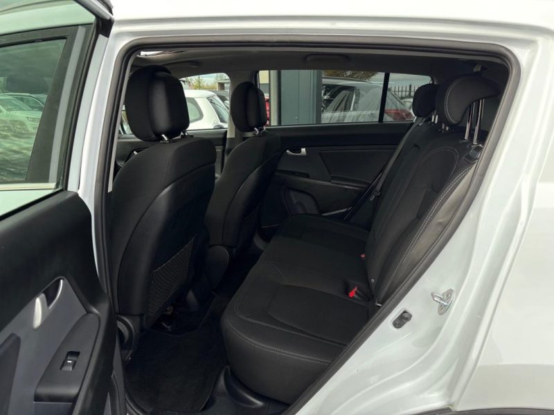 KIA Sportage 1.7 CRDI 116ch 🚙🌞 Toit pano / Caméra 📹 Reprise 🔄 Garantie 6 mois ✅