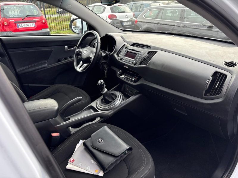 KIA Sportage 1.7 CRDI 116ch 🚙🌞 Toit pano / Caméra 📹 Reprise 🔄 Garantie 6 mois ✅