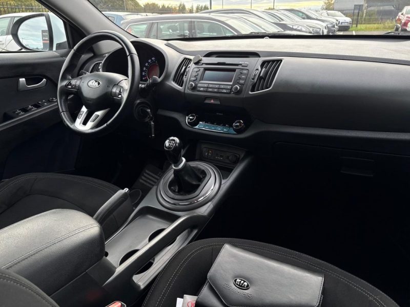 KIA Sportage 1.7 CRDI 116ch 🚙🌞 Toit pano / Caméra 📹 Reprise 🔄 Garantie 6 mois ✅