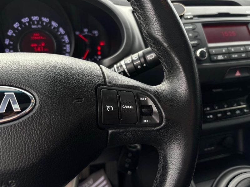 KIA Sportage 1.7 CRDI 116ch 🚙🌞 Toit pano / Caméra 📹 Reprise 🔄 Garantie 6 mois ✅