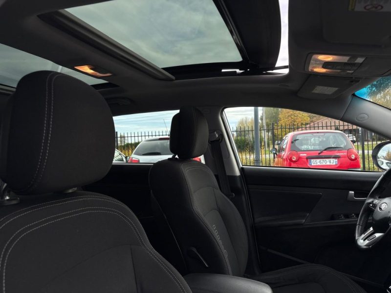 KIA Sportage 1.7 CRDI 116ch 🚙🌞 Toit pano / Caméra 📹 Reprise 🔄 Garantie 6 mois ✅