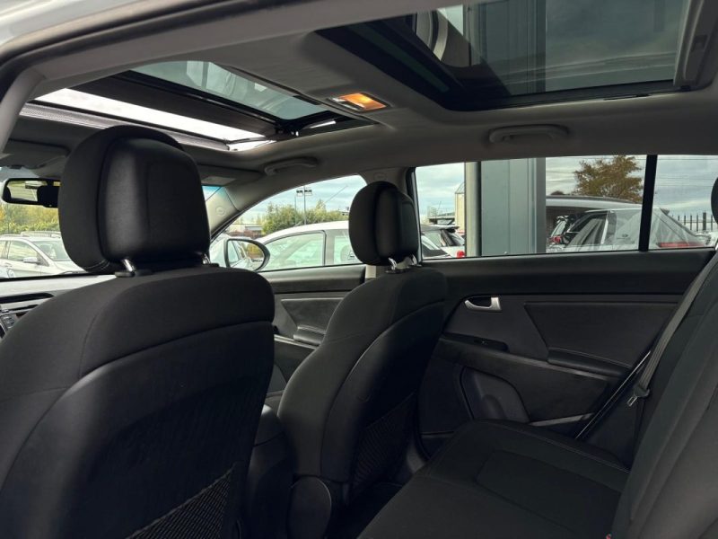 KIA Sportage 1.7 CRDI 116ch 🚙🌞 Toit pano / Caméra 📹 Reprise 🔄 Garantie 6 mois ✅