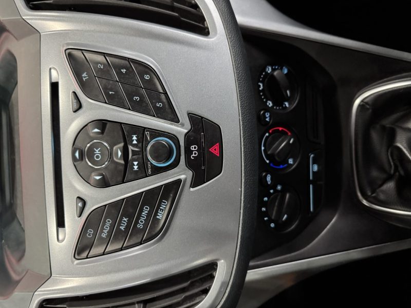 FORD C-MAX II 1.6 TDCI 115CH FAP TREND 2011