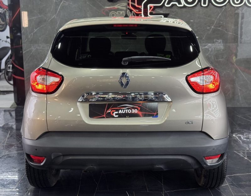 RENAULT CAPTUR 1.5 DCI 90CH STOP&START ENERGY Intense ECO² 2015
