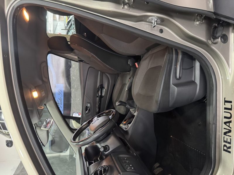 RENAULT CAPTUR 1.5 DCI 90CH STOP&START ENERGY Intense ECO² 2015