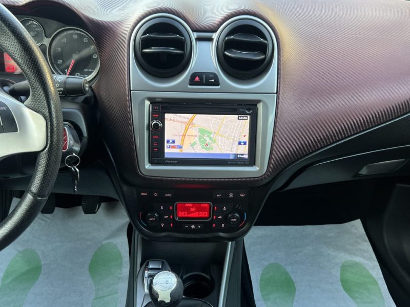 ALFA ROMEO MITO PHASE 2 1.4 MULTIAIR 105 Cv S&S ECRAN GPS TACTILE / CRIT AIR 1 - GARANTIE 1 AN