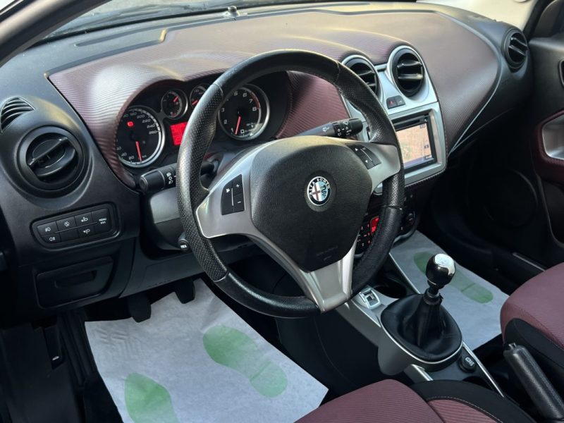 ALFA ROMEO MITO PHASE 2 1.4 MULTIAIR 105 Cv S&S ECRAN GPS TACTILE / CRIT AIR 1 - GARANTIE 1 AN