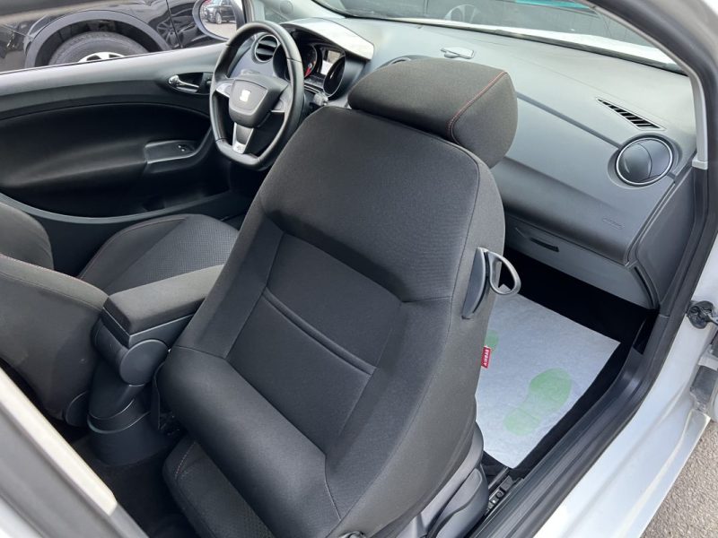 SEAT IBIZA 4 IV SC PHASE 2 FR 1.2 TSI 105 Cv 1ERE MAIN BOITE AUTO DSG TOIT OUVRANT - GARANTIE 1 AN