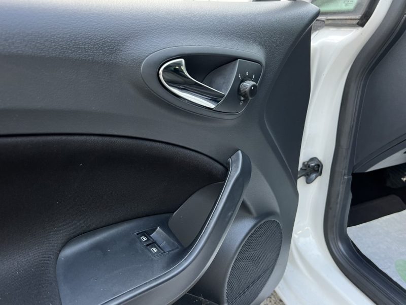 SEAT IBIZA 4 IV SC PHASE 2 FR 1.2 TSI 105 Cv 1ERE MAIN BOITE AUTO DSG TOIT OUVRANT - GARANTIE 1 AN