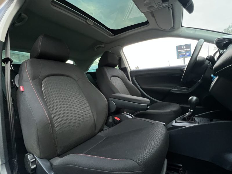 SEAT IBIZA 4 IV SC PHASE 2 FR 1.2 TSI 105 Cv 1ERE MAIN BOITE AUTO DSG TOIT OUVRANT - GARANTIE 1 AN