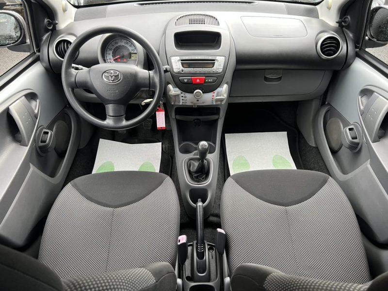 TOYOTA AYGO 1.0 VVTi 68 Cv 5 PORTES / CLIMATISATION BLUETOOTH - GARANTIE 1 AN