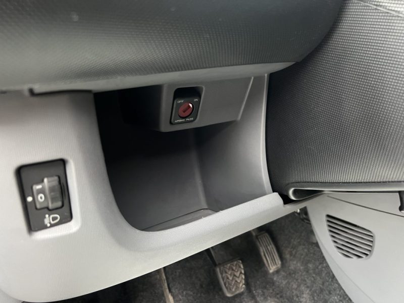 TOYOTA AYGO 1.0 VVTi 68 Cv 5 PORTES / CLIMATISATION BLUETOOTH - GARANTIE 1 AN