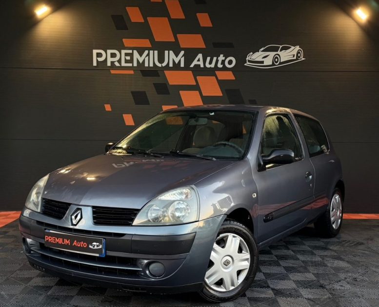 Renault Clio Campus 1.2 60 cv Essence Distribution / Révision neuve 149000 KMS 