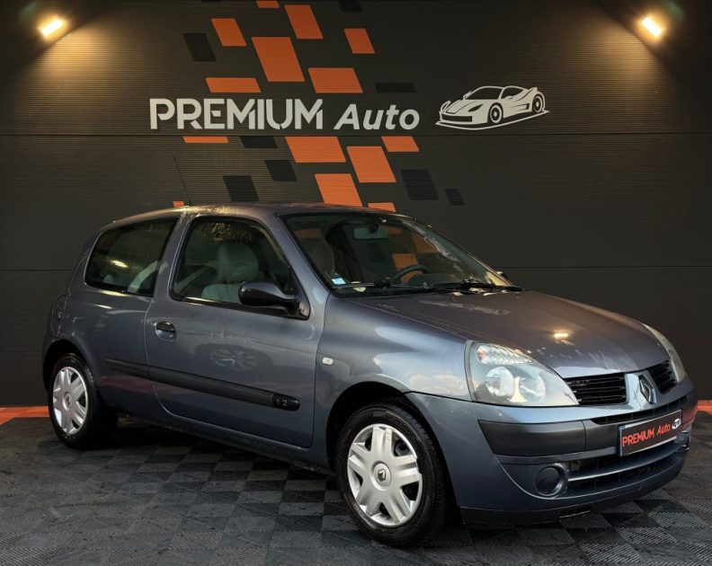 Renault Clio Campus 1.2 60 cv Essence Distribution / Révision neuve 149000 KMS 