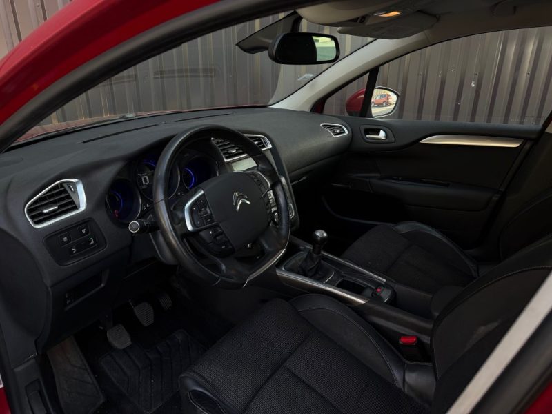 Citroën C4 Berline 1.6 VTI 120 cv Collection Premium Moteur à chaine