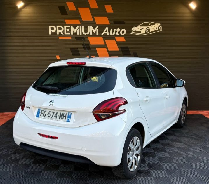 PEUGEOT 208 1.5 HDI 100 Cv Business Société TVA Récupérable