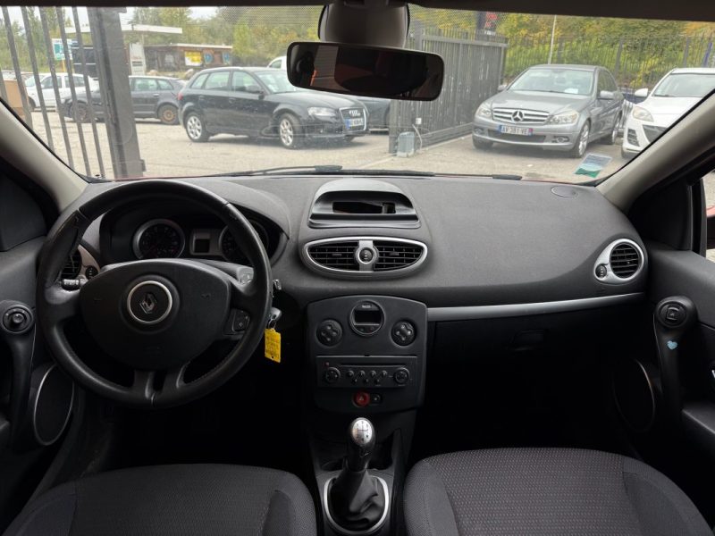 Renault Clio 1.6 16V 110 Cv Dynamique Distribution Neuve / Entretien Complet Renault 