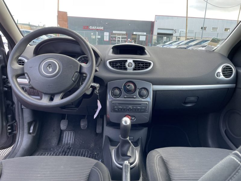 RENAULT CLIO 1.5 DCI 75CH  GARANTIE 3/12 MOIS 2012