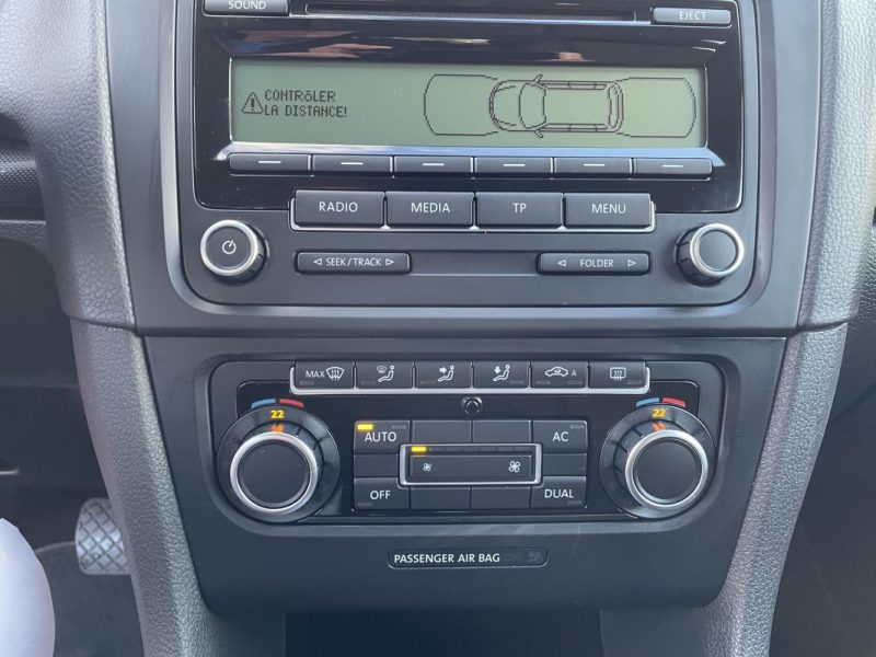 VOLKSWAGEN GOLF SW 1.6 TDI 105 CONFORTLINE DSG GARANTIE 3/12 MOIS 2010