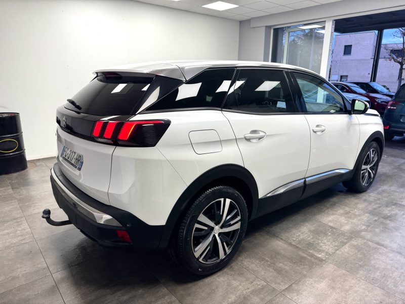 PEUGEOT 3008 II 1.5 BLUEHDI 130CH  S&S ALLURE 2018