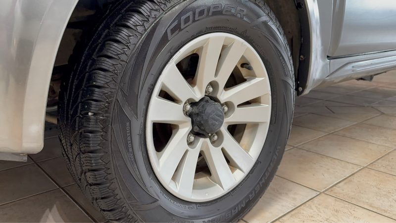 SUZUKI JIMNY 1.3 VVT 85cv 4x4 / Révisé / Ct Ok 