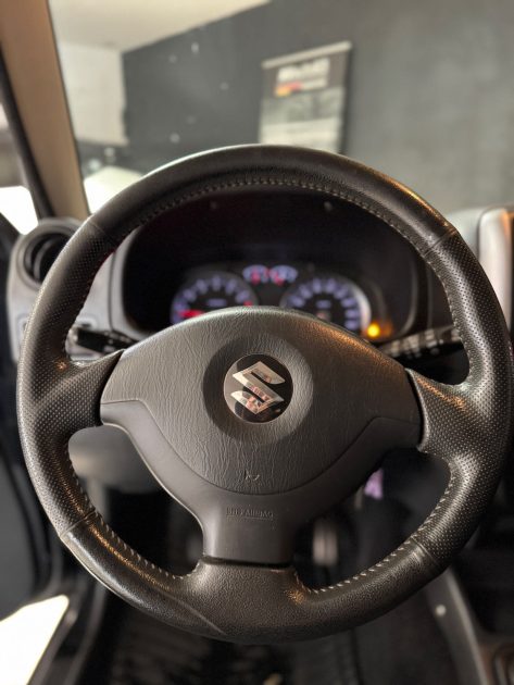 SUZUKI JIMNY 1.3 VVT 85cv 4x4 / Révisé / Ct Ok 