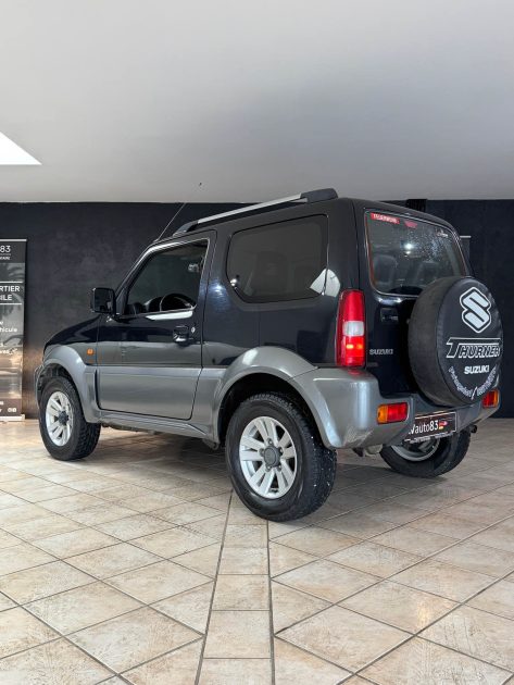SUZUKI JIMNY 1.3 VVT 85cv 4x4 / Révisé / Ct Ok 